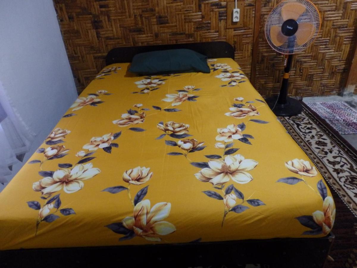 Magpie Homestay & Jungle Trekking Especially For Guest Trekking With Us Букит Лаванг Екстериор снимка